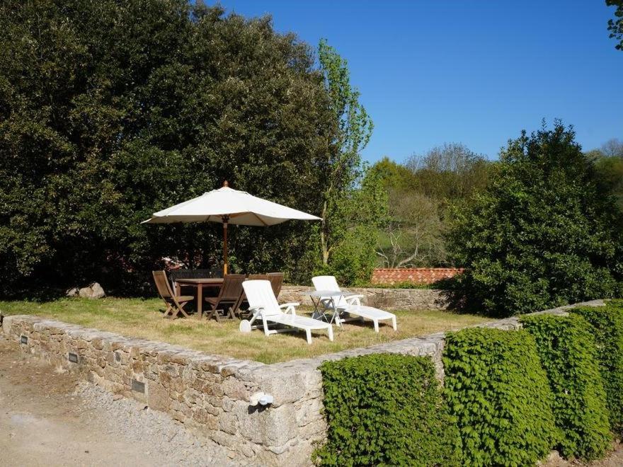 L'Escale du Bocage Piscine couverte chauffée La Flocellière Exterior foto