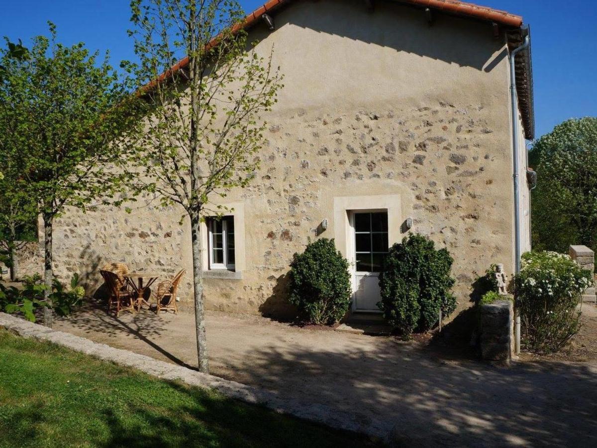 L'Escale du Bocage Piscine couverte chauffée La Flocellière Exterior foto