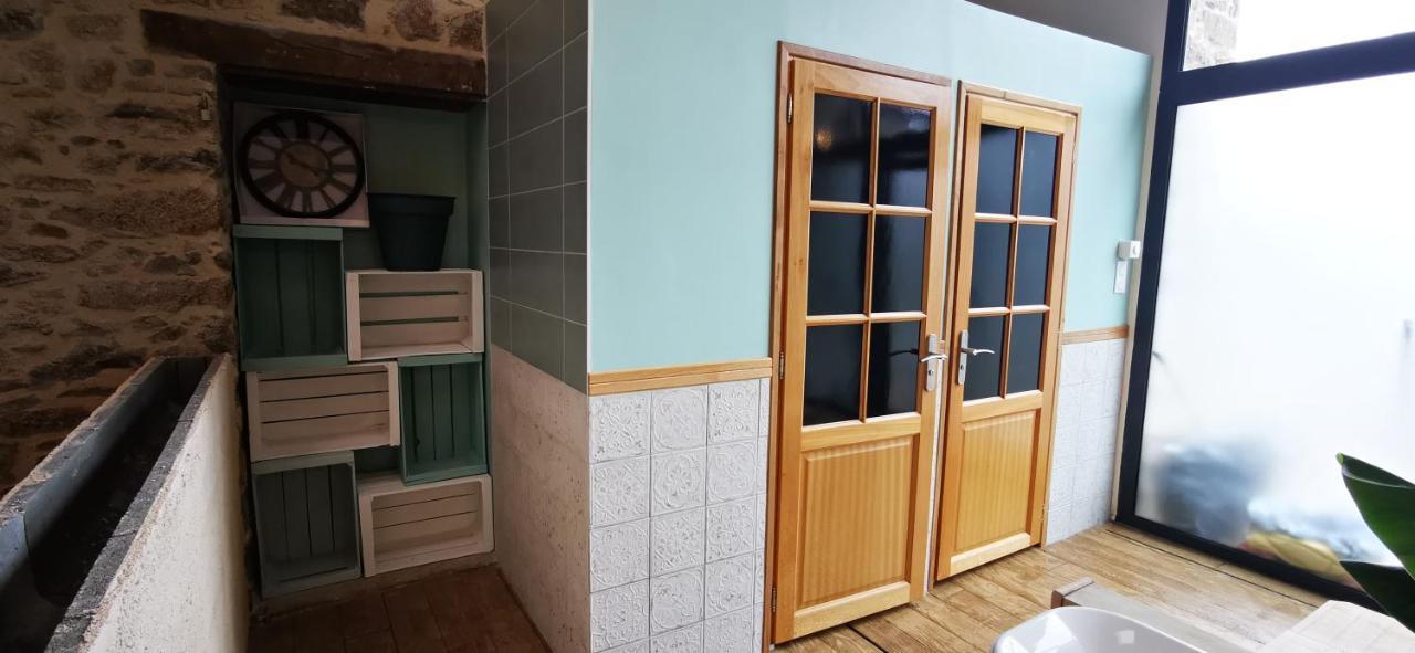 L'Escale du Bocage Piscine couverte chauffée La Flocellière Exterior foto