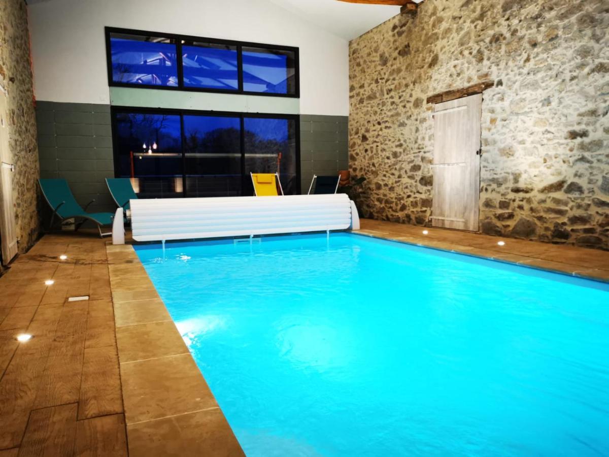 L'Escale du Bocage Piscine couverte chauffée La Flocellière Exterior foto