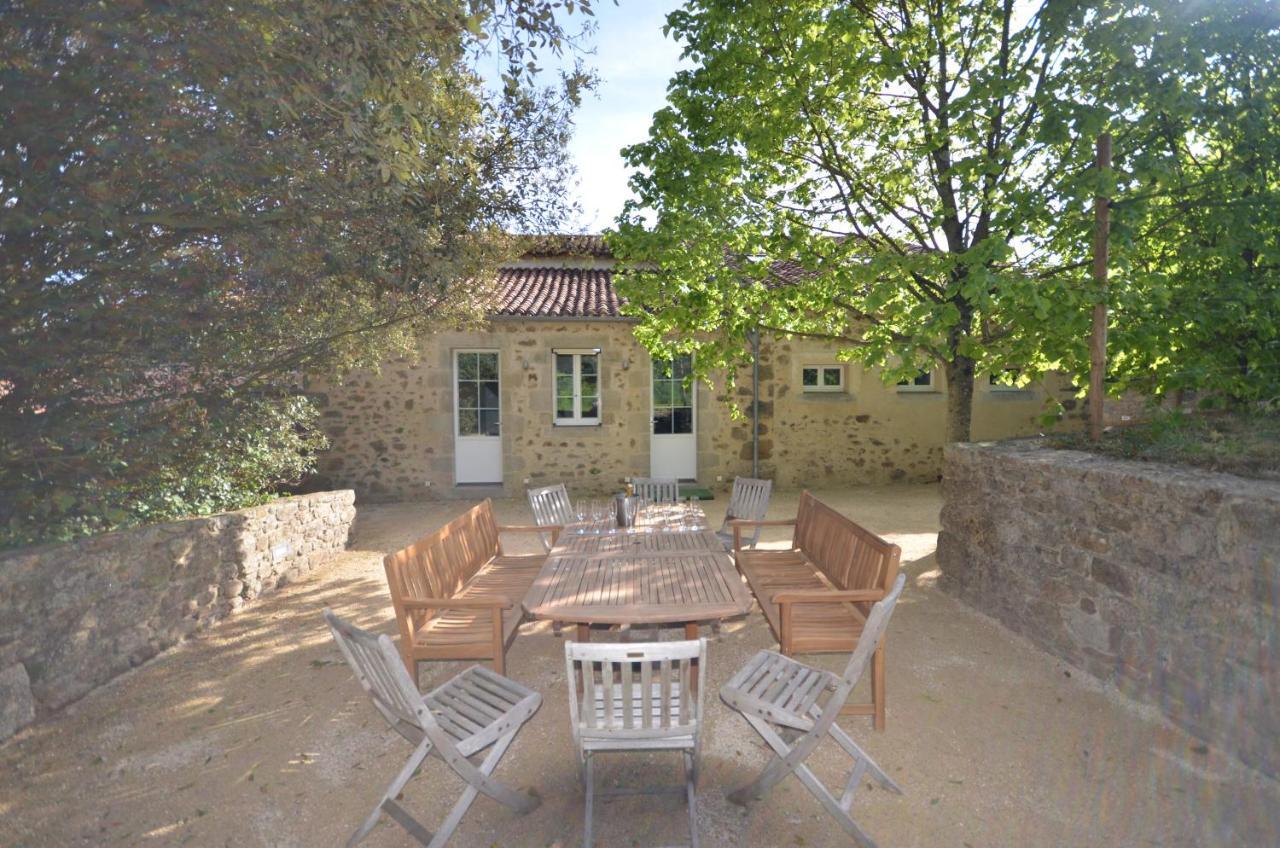 L'Escale du Bocage Piscine couverte chauffée La Flocellière Exterior foto