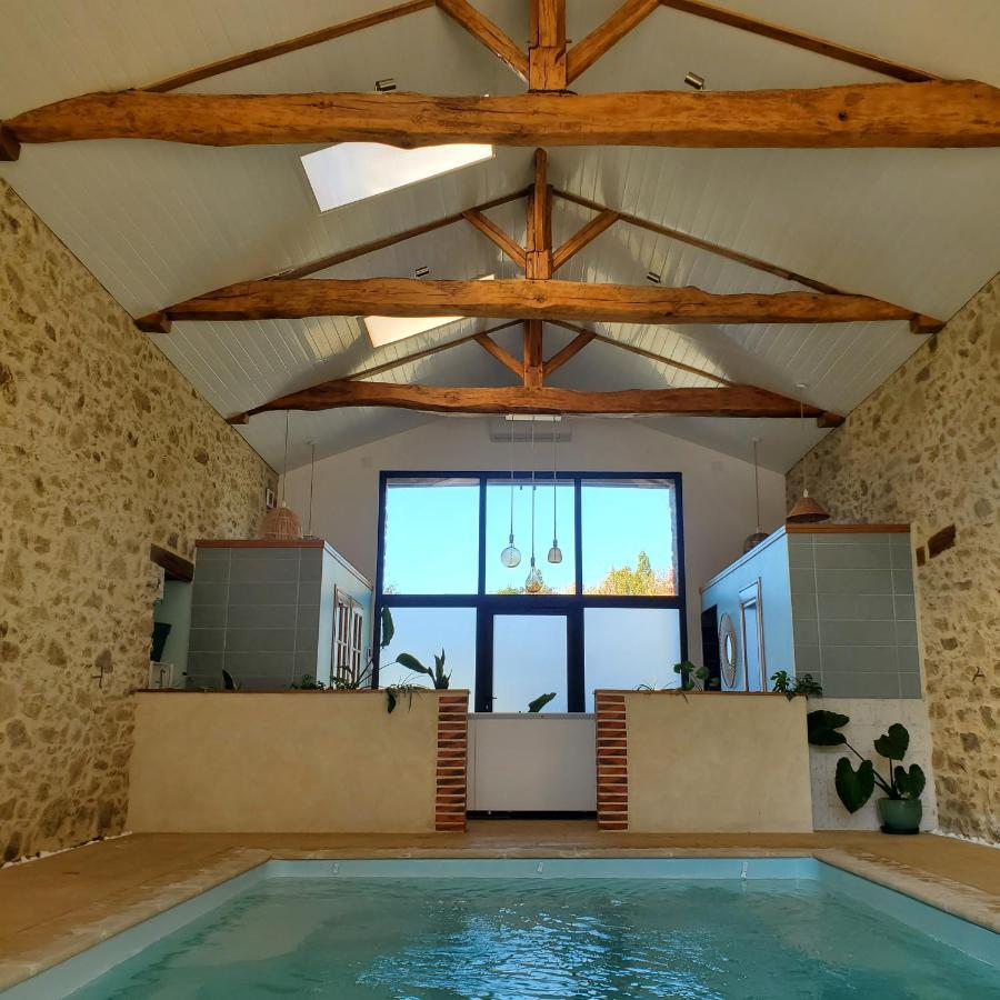 L'Escale du Bocage Piscine couverte chauffée La Flocellière Exterior foto