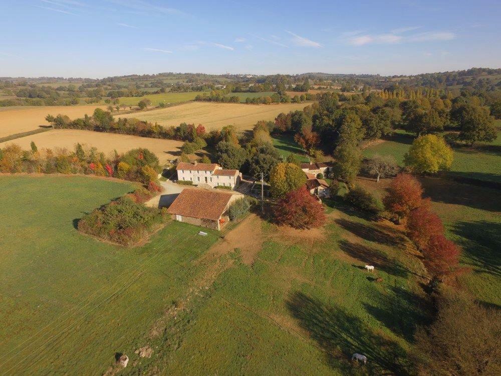 L'Escale du Bocage Piscine couverte chauffée La Flocellière Exterior foto